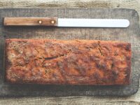 加水90％でも「切りっぱなし」で焼ける？こむぎプラスの自家製酵母おうちパン術